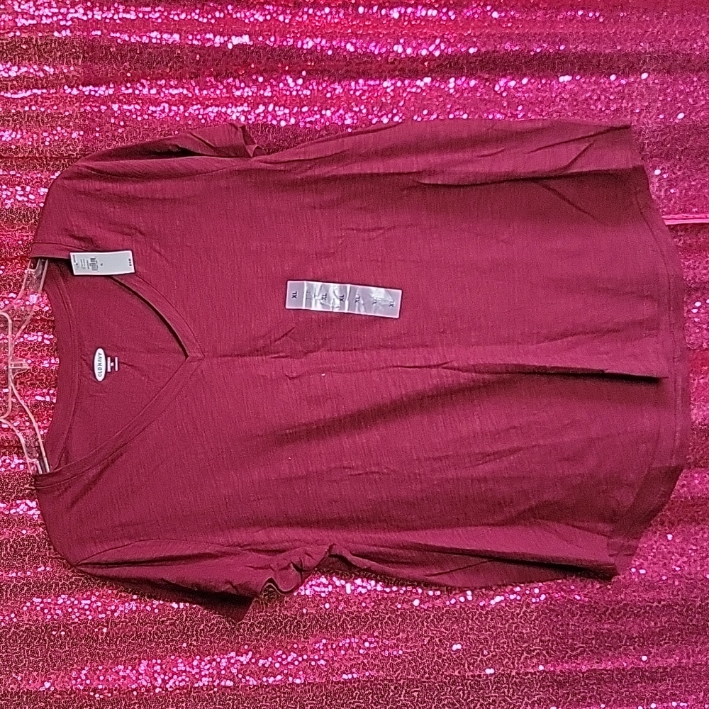 Old Navy Tshirt